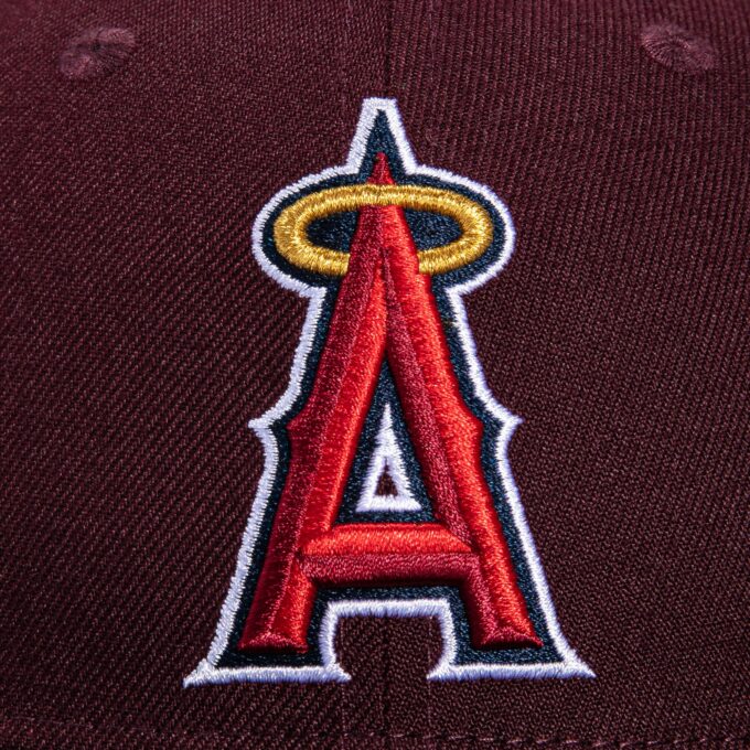 New Era 59Fifty Los Angeles Angels 20th Anniversary Champions Patch Hat – Maroon, Black Fashion