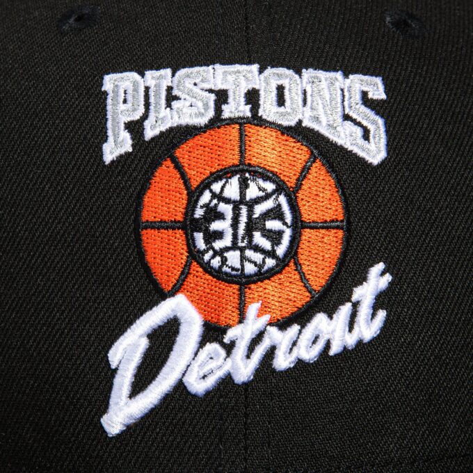 New Era 59Fifty 2023 City Detroit Pistons Logo Patch Hat – Black on Sale