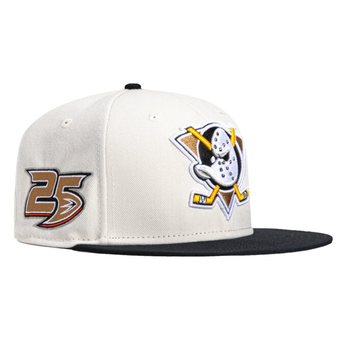 Mitchell & Ness Anaheim Ducks 25th Anniversary Patch Hat – White, Black Online now
